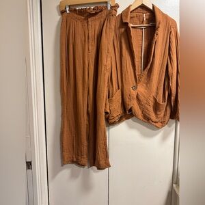 Free People  Two Prices Set